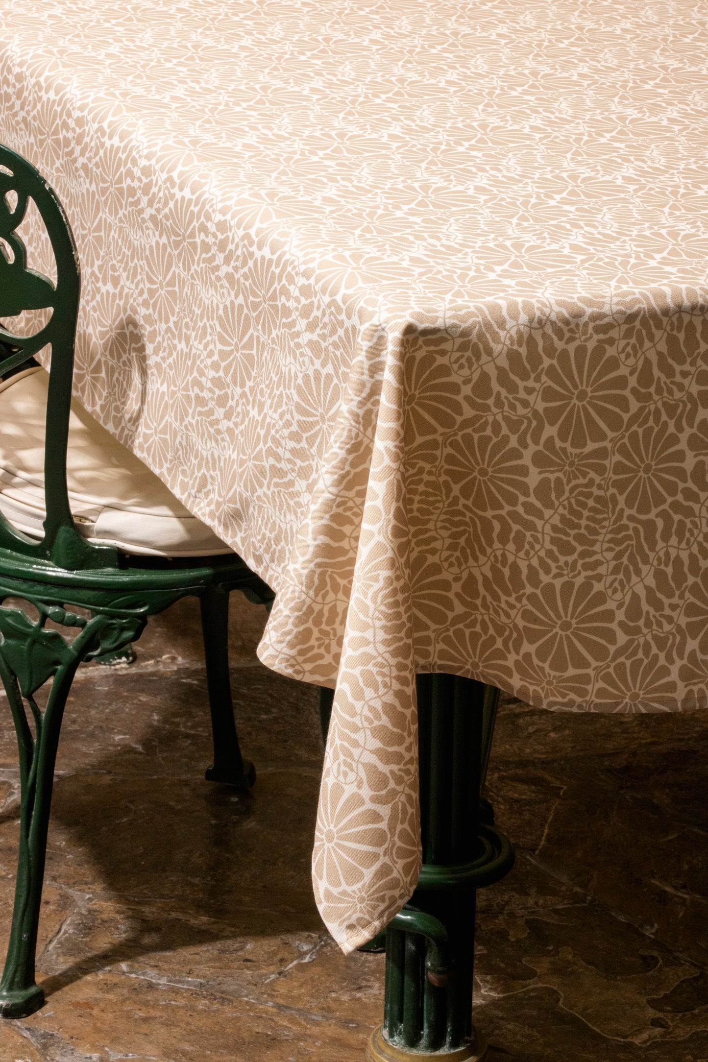 Mantel Retro Blossom